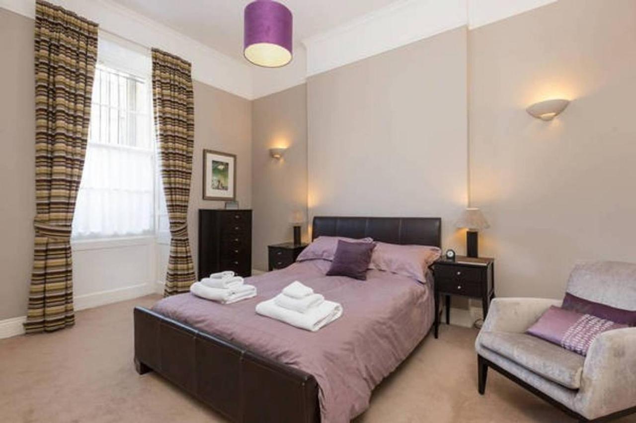 Altido Amazing Hanover St Apt In City Centre 2Br, 2Bath Edinburg Exteriör bild